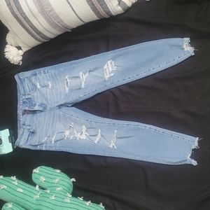 American eagle dream blue jeans size 4 short